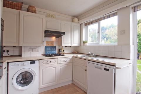 25 Beech Way, Epsom, KT17 4NG