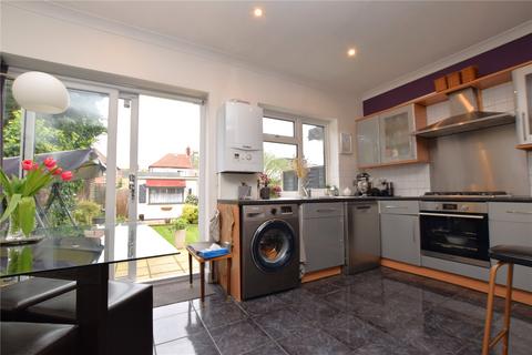 3 bedroom terraced house for sale, Eccleston Crescent, Chadwell Heath, RM6