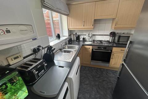 3 bedroom semi-detached house for sale - Attock Close, Oldham OL9