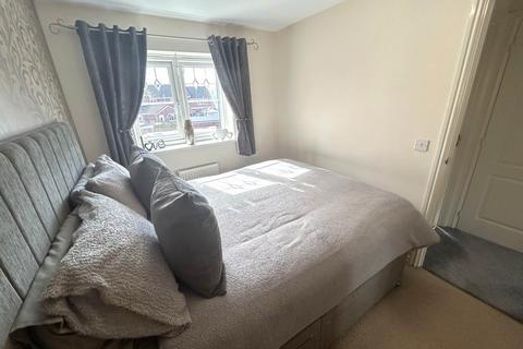 6 Attock Close, Oldham, OL9 7BP