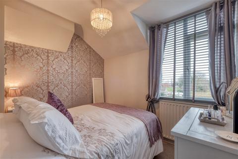 1318 Evesham Road, Astwood Bank, Redditch, B96 6BD