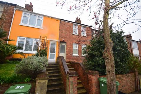 2 bedroom terraced house to rent - Southbourne Road Folkestone CT19