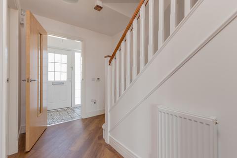 5 Ashgrove Crescent, Loanhead, EH20 9GB