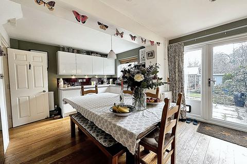 93 Langdown Road, Hythe, Southampton, SO45 6ER