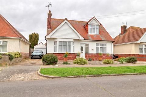 3 bedroom detached house for sale, Holland on Sea CO15