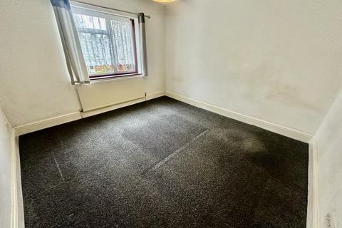 3 bedroom terraced house to rent - Portland Crescent, Greenford, Greater London, UB6