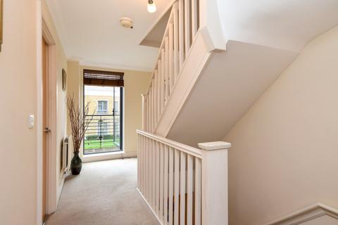 6 Chapel Place, Shoeburyness, Southend-on-sea, SS3 9QU