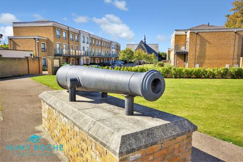 6 Chapel Place, Shoeburyness, Southend-on-sea, SS3 9QU