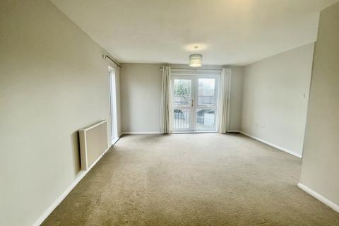 2 bedroom flat to rent - The Wells, Southgate N14