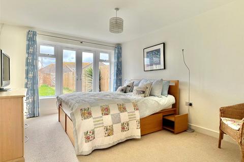 3 bedroom end of terrace house for sale, Sea Road, Milford on Sea, Lymington, Hampshire, SO41