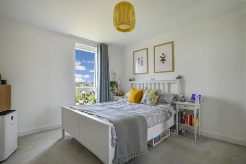 2 bedroom apartment for sale - Overhill Close, Cambridge CB2
