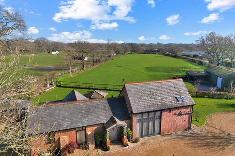 4 bedroom barn conversion for sale, Vaggs Lane, Hordle, Lymington, Hampshire. SO41 0FP