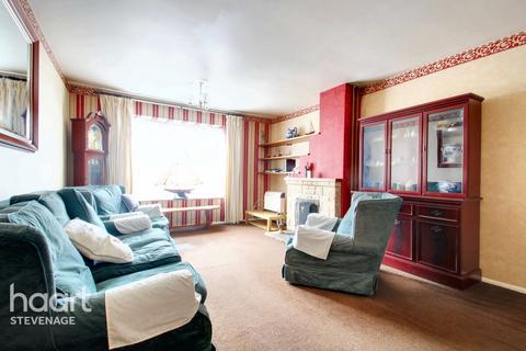 3 bedroom terraced house for sale, Kymswell Road, Stevenage