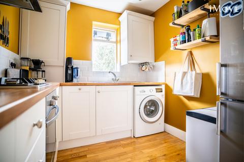 Flat G, Mowbray Grange, 2 Mowbray Road, London, SE19 2RN