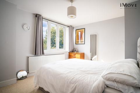 Flat G, Mowbray Grange, 2 Mowbray Road, London, SE19 2RN