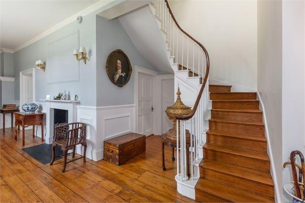 First Floor Central Landings –
