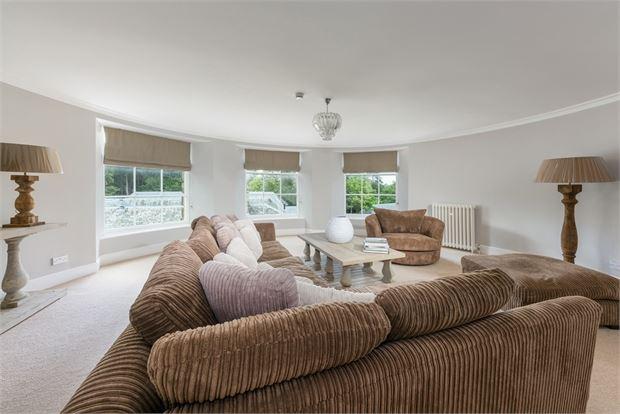 Circular Family Room –