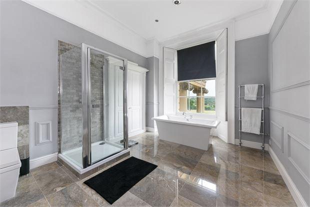 Bathroom &amp; En-suites –