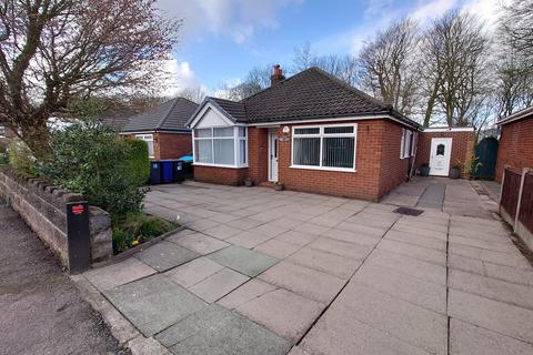 2 bedroom detached bungalow for sale, Kinnersley Avenue, Clough Hall , Kidsgrove