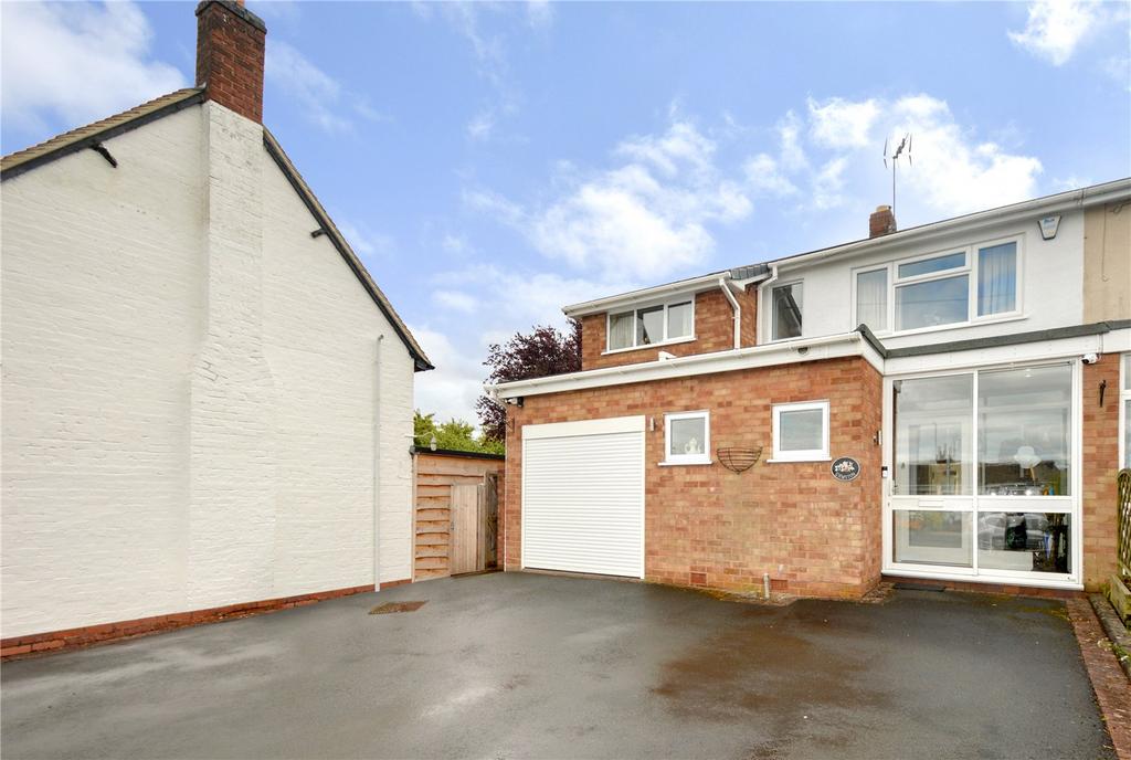 Urmston, Wyre Hill, Bewdley... 4 bed semidetached house for sale £