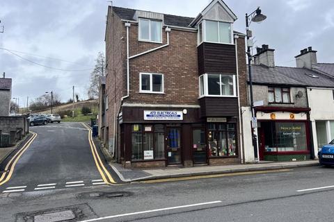 1 bedroom apartment for sale, Bethesda, Gwynedd. By Online Auction-  Provisional bidding closing 25/04/24 Subject to Online Auction T&C's