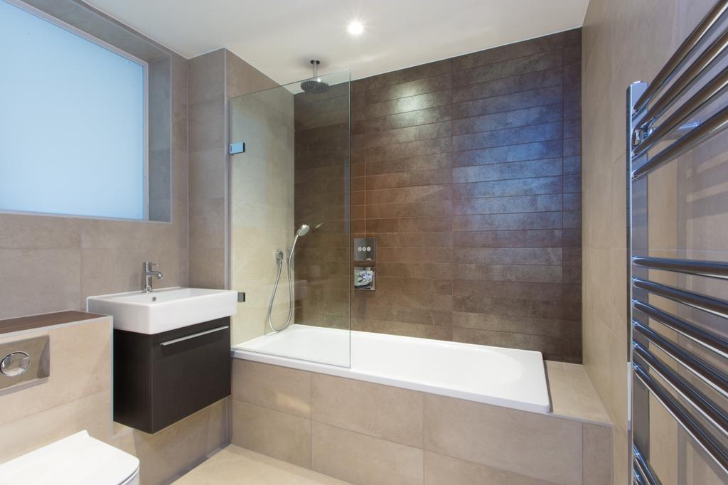1 Bathroom