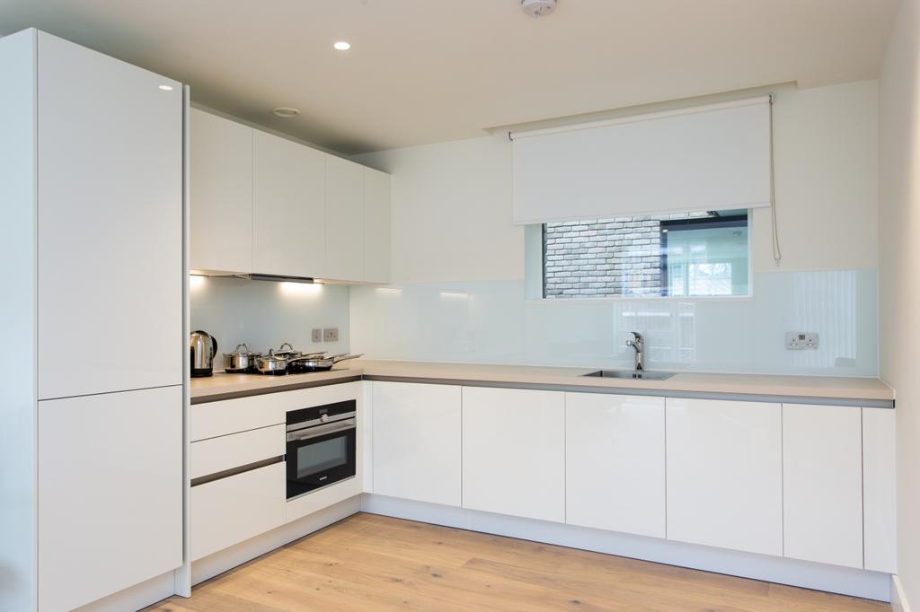4 Kitchen
