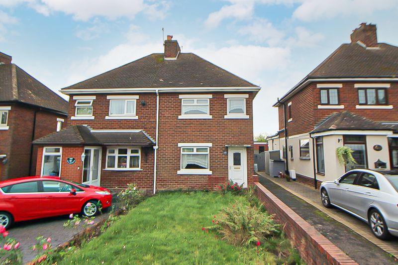 The Straits Lower Gornal Dy3 3al 3 Bed Semi Detached House For Sale