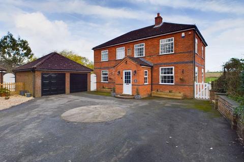4 bedroom detached house for sale, Hagworthingham, near Horncastle, PE23 4LX; Located in the Lincolnshire Wolds