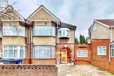 Park View Road, Southall, UB1