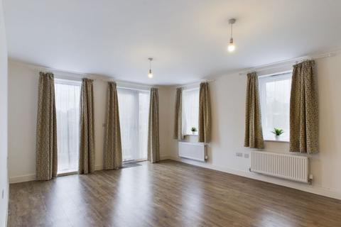 2 bedroom ground floor flat for sale, Mulberry Way, Combe Down, Bath