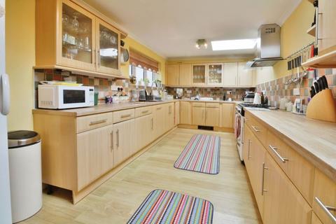 4 bedroom detached house for sale, The Leaze, Cricklade, Wiltshire