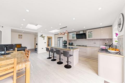 54 Beavers Lane, Hounslow, TW4 6EL