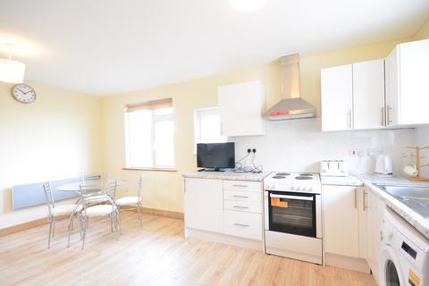 2 bedroom apartment to rent, Swakeleys Road, Ickenham, UB10 8AY