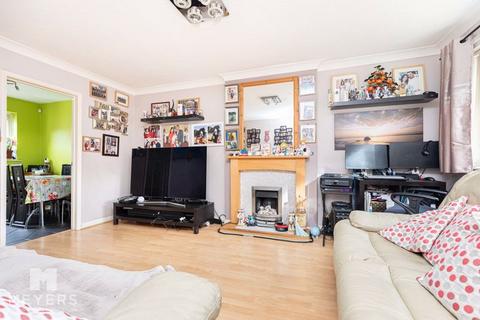 3 bedroom semi-detached house for sale - Elise Close, Bournemouth, BH7