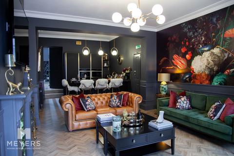 12 Poole Hill, Bournemouth, BH2 5