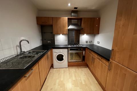 2 bedroom flat to rent, Bowman Lane, Leeds, West Yorkshire, LS10