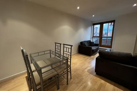 2 bedroom flat to rent, Bowman Lane, Leeds, West Yorkshire, LS10