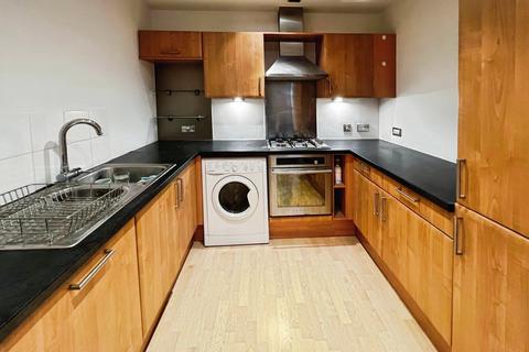 2 bedroom flat to rent, Bowman Lane, Leeds, West Yorkshire, LS10