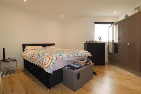 2 bedroom apartment for sale, Midland Road, Town Centre, Luton, Bedfordshire, LU2 0GH