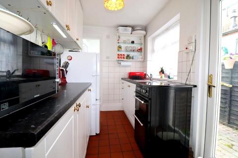 2 bedroom terraced house for sale - Hartley Road, High Town, Luton, Bedfordshire, LU2 0HX