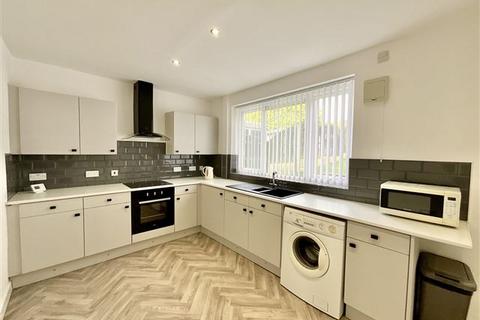3 bedroom semi-detached house for sale - Rokeby Road, Southey Green, Sheffield, S5 9FW