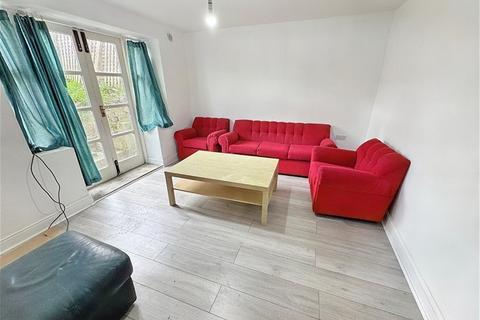 4 bedroom house to rent, Chesterton Road, Plaistow