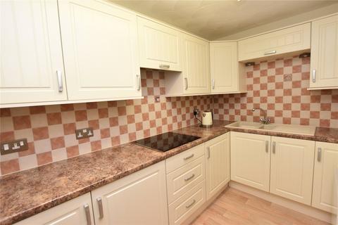 1 bedroom apartment for sale, Flat 14, Orchard Court, Orchard Lane, Guiseley, Leeds, West Yorkshire