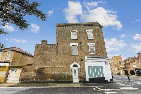 7 bedroom end of terrace house for sale, Fenham Road, Peckham, SE15