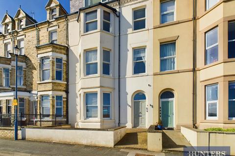 1 bedroom apartment for sale, The Beach, Filey