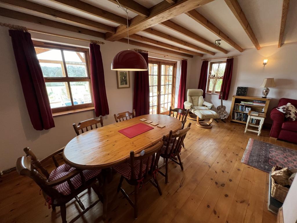 L shaped Lounge/Dining Room
