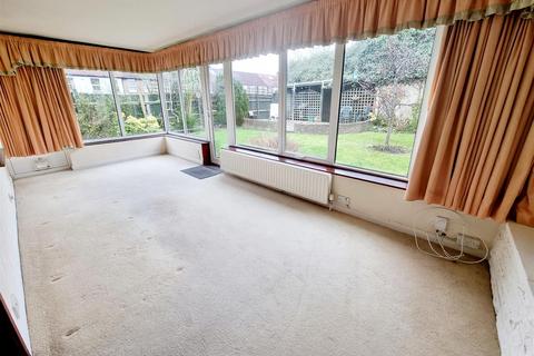 3 bedroom detached bungalow for sale, Green Road, Southgate, N14