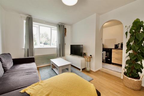 1 bedroom apartment for sale - Viking Place, Seymour Road, London