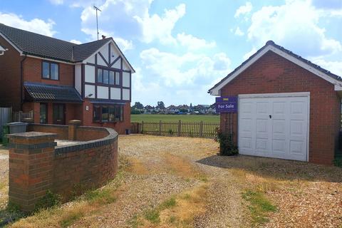 4 bedroom detached house for sale, Menteith Close, Stourport-On-Severn